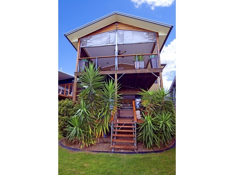 63  Wynnum North Road, Wynnum QLD 4178