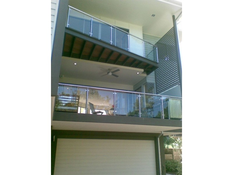 4/25  Princess Street, Bulimba QLD 4171