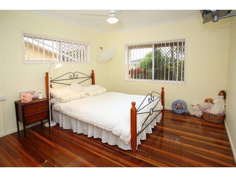 110   Malabar Street, Wynnum West QLD 4178