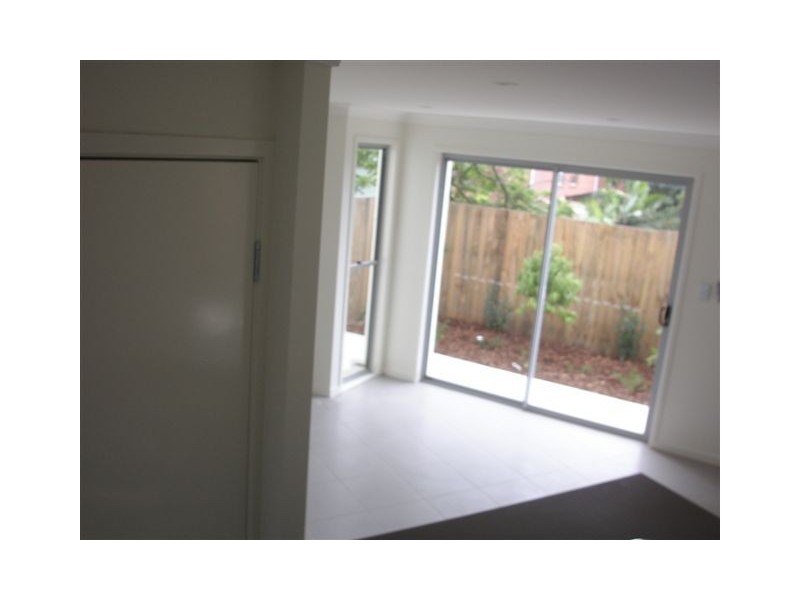 18 Horsington Street, Morningside QLD 4170