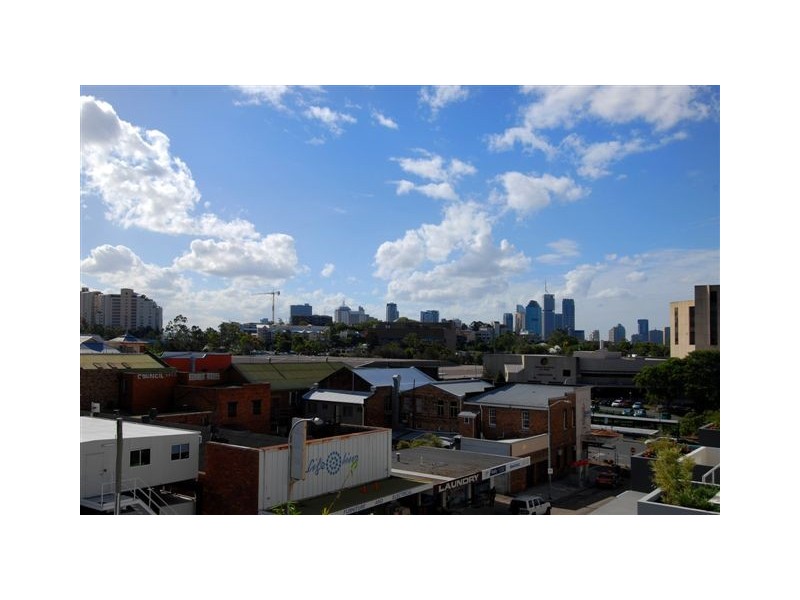 Woolloongabba QLD 4102