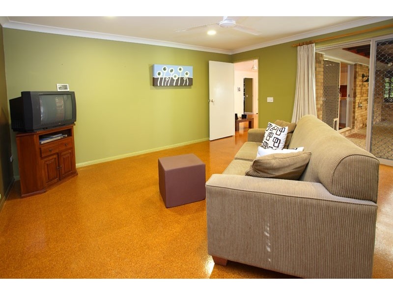 116   Blackwood Road, Manly West QLD 4179