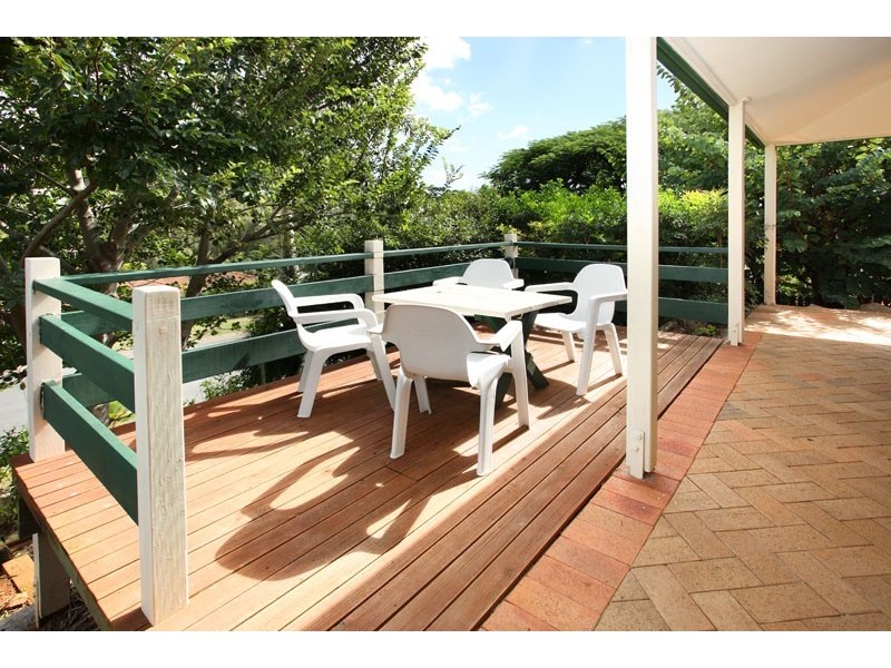 2 Lacerta Place, Wynnum QLD 4178