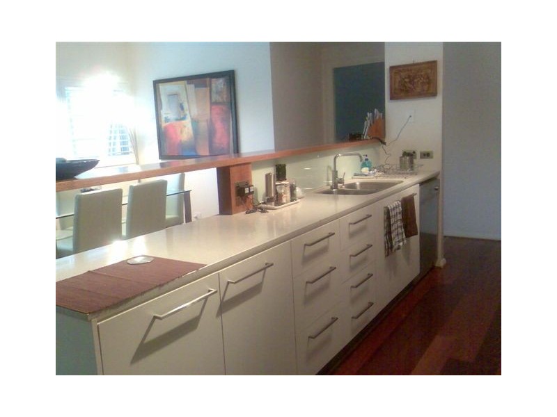 2/18  Addison Avenue, Bulimba QLD 4171