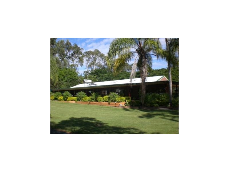 95 Petersen Road, Morayfield QLD 4506