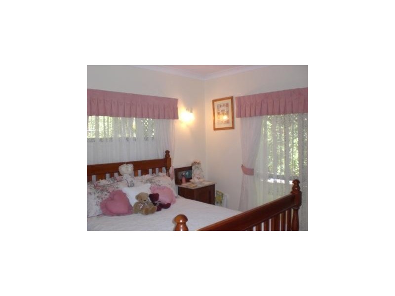 95 Petersen Road, Morayfield QLD 4506