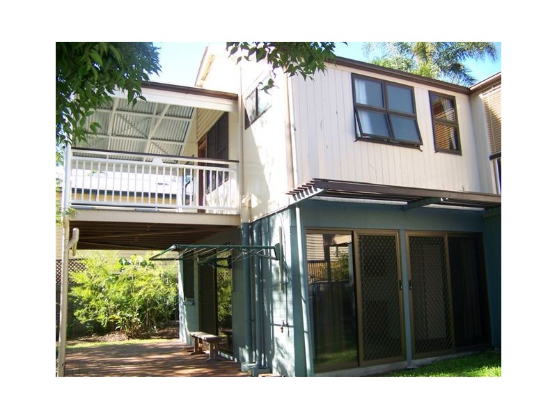 74  Brisbane, Bulimba QLD 4171