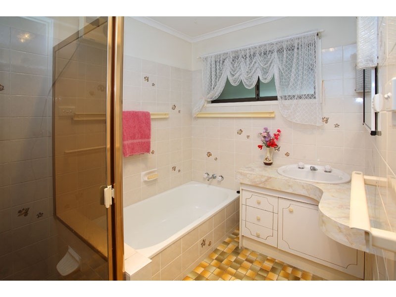 4 Bajimba Street, Manly West QLD 4179