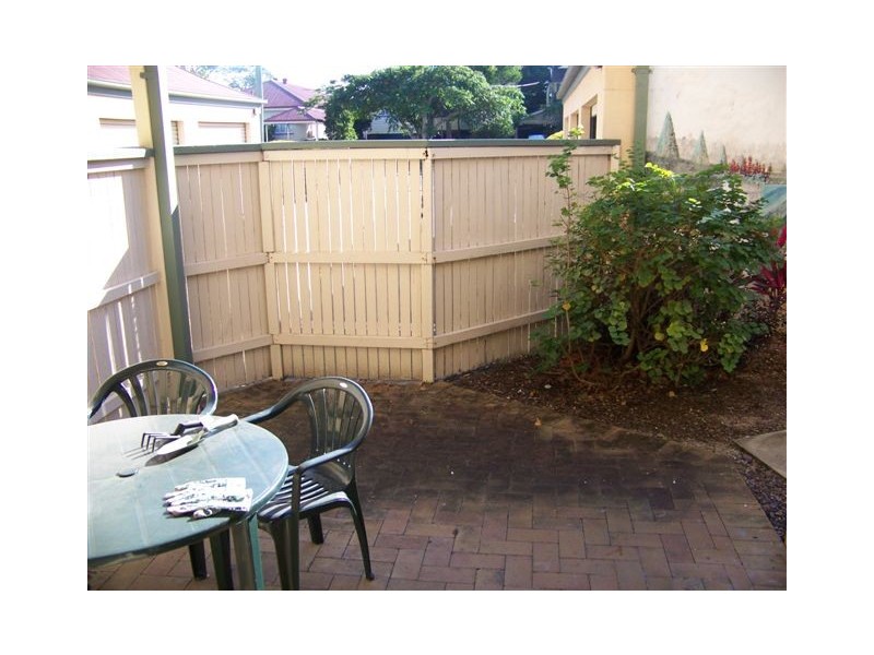 26 Elliott St, Hawthorne QLD 4171