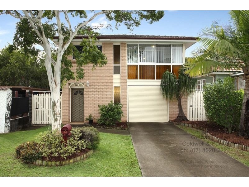 122   Singer Street,, Wynnum QLD 4178