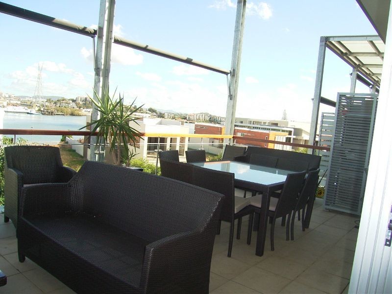 Level 3 17/18  Addison Avenue, Bulimba QLD 4171