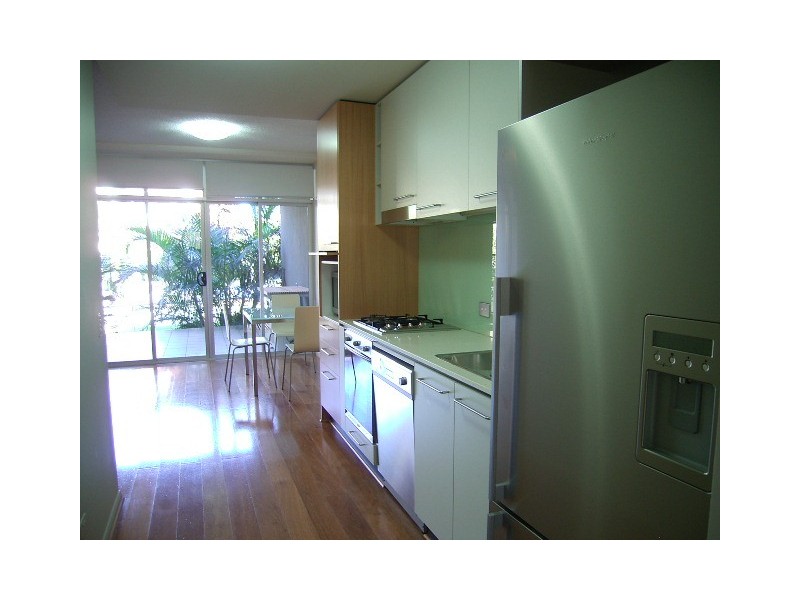 1/18  Ferry Lane, Bulimba QLD 4171