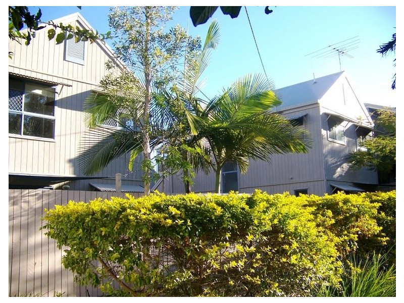 2/18  Goulburn Steret, Hawthorne QLD 4171