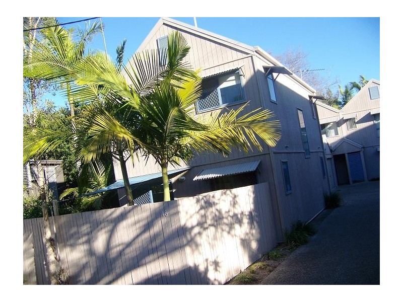 2/18  Goulburn Steret, Hawthorne QLD 4171