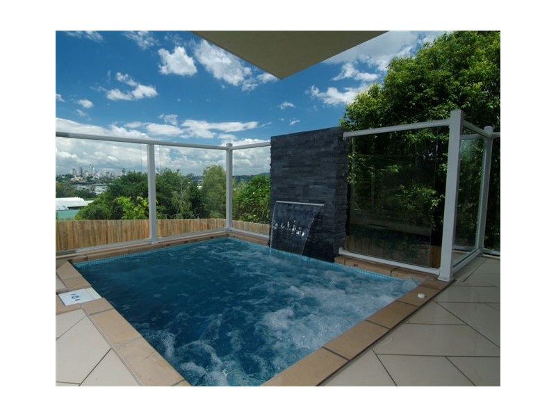 34  Highlands Street, Albion QLD 4010