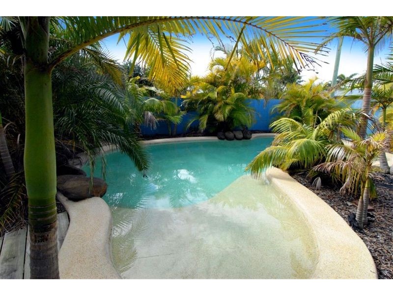 6 Panaroo Street, Buddina QLD 4575