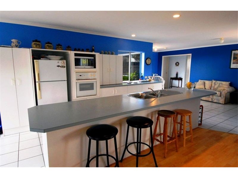 6 Panaroo Street, Buddina QLD 4575