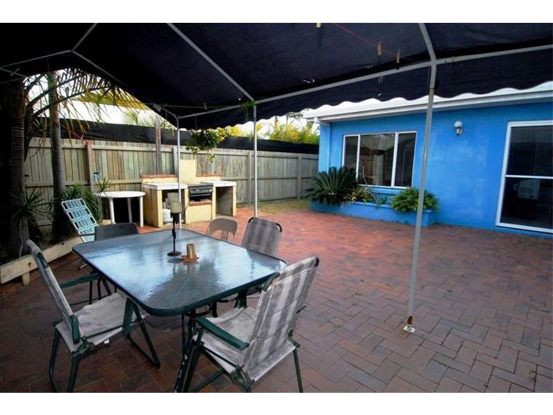 6 Panaroo Street, Buddina QLD 4575