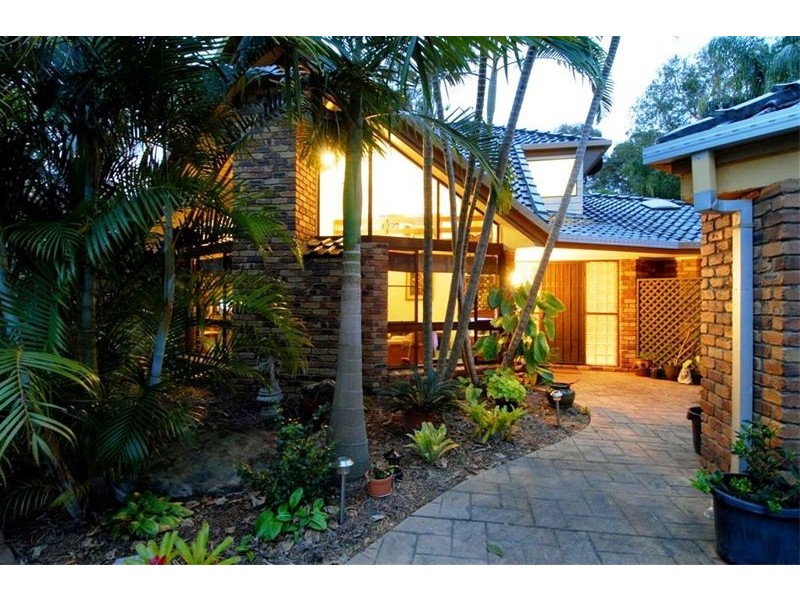 9  Molakai Drive, Mountain Creek QLD 4557