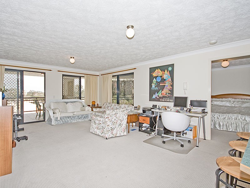 26  Paradise St, Highgate Hill QLD 4101