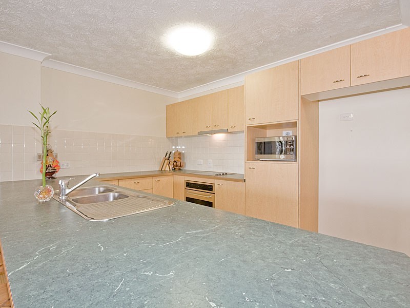 26  Paradise St, Highgate Hill QLD 4101