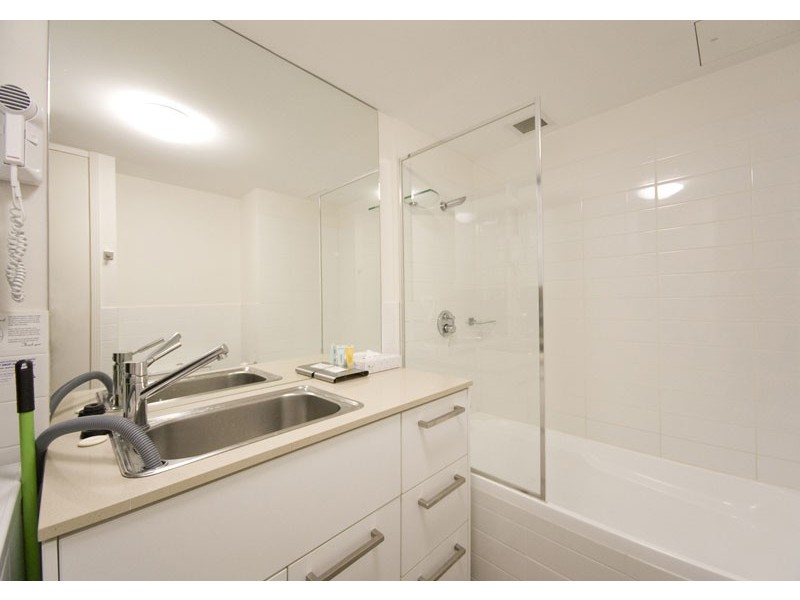 Woolloongabba QLD 4102