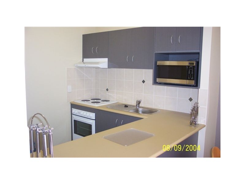 2/187  Warwick Rd, Churchill QLD 4305