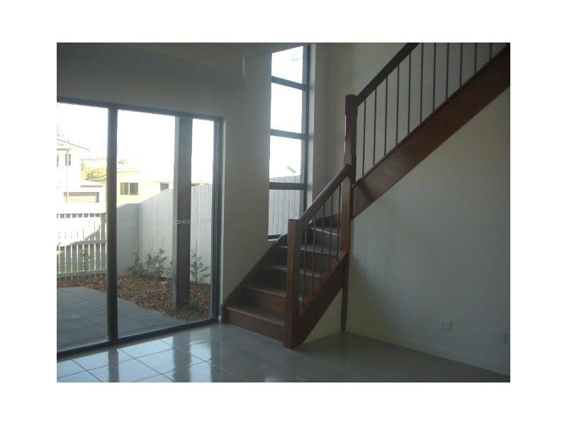 2/5  Hutchins Street, Kedron QLD 4031