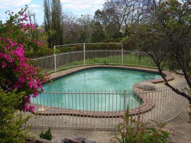 30 Samantha St, Redbank Plains QLD 4301