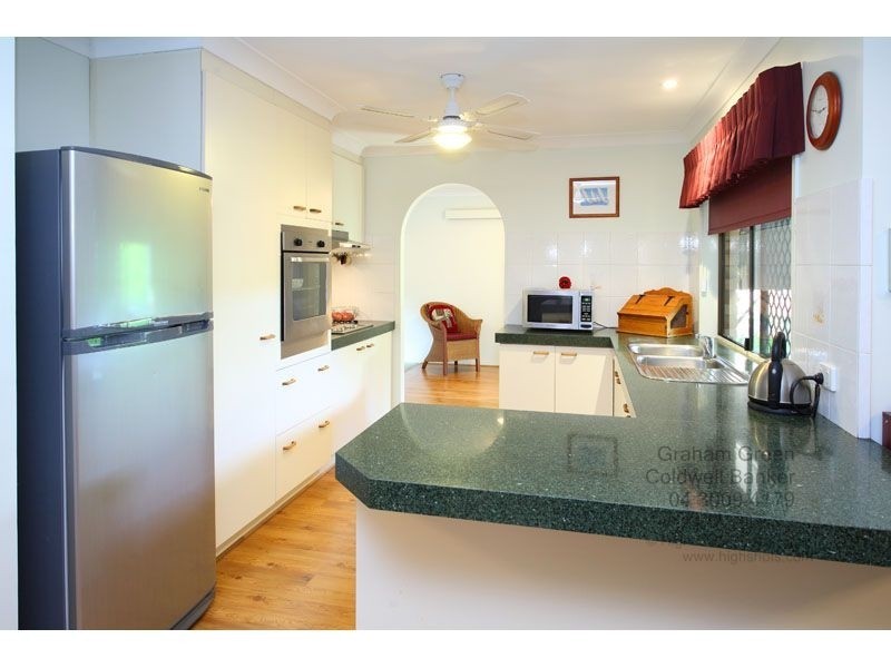 96 Radford Road, Manly West QLD 4179
