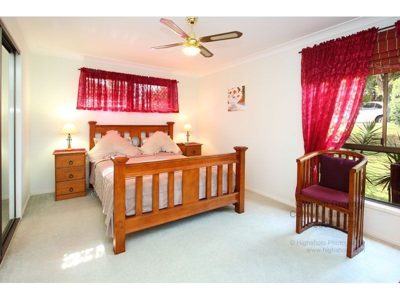 96 Radford Road, Manly West QLD 4179