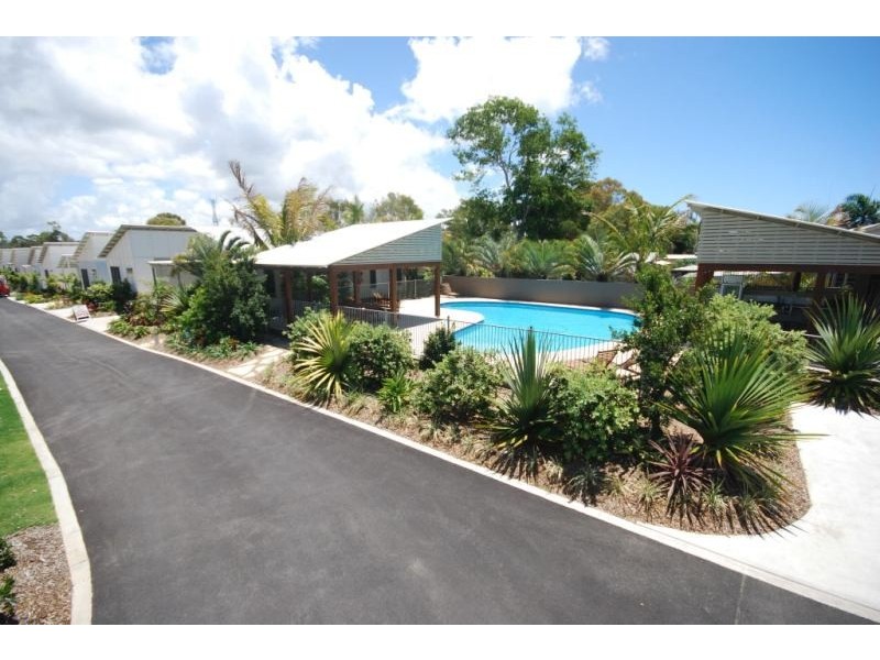 151 – 152 Esplanade, Woodgate QLD 4660