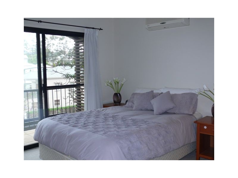 6 Handy St, Paddington QLD 4064