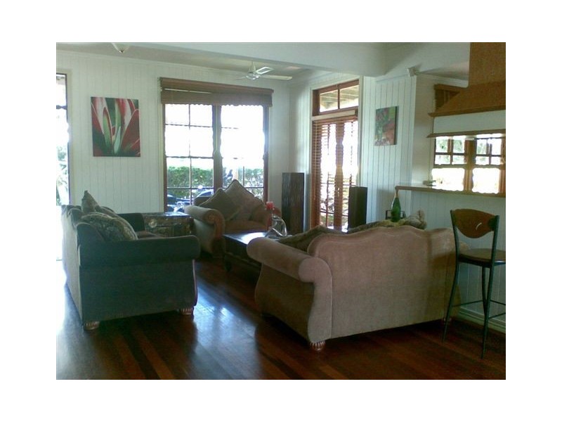 28  Stuart St, Bulimba QLD 4171