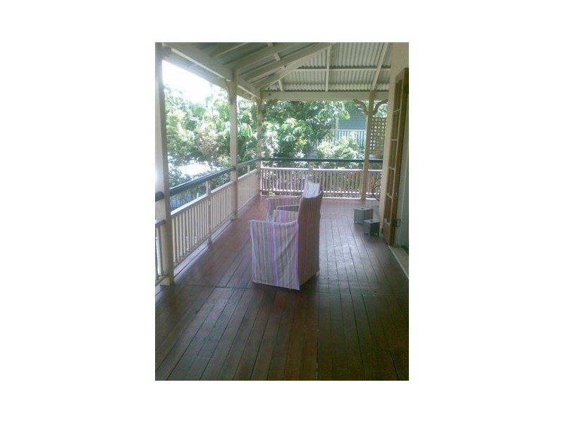 28  Stuart St, Bulimba QLD 4171