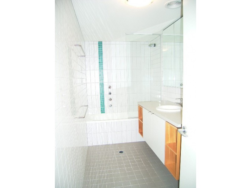 Level 2 19/18  Ferry Lane, Bulimba QLD 4171