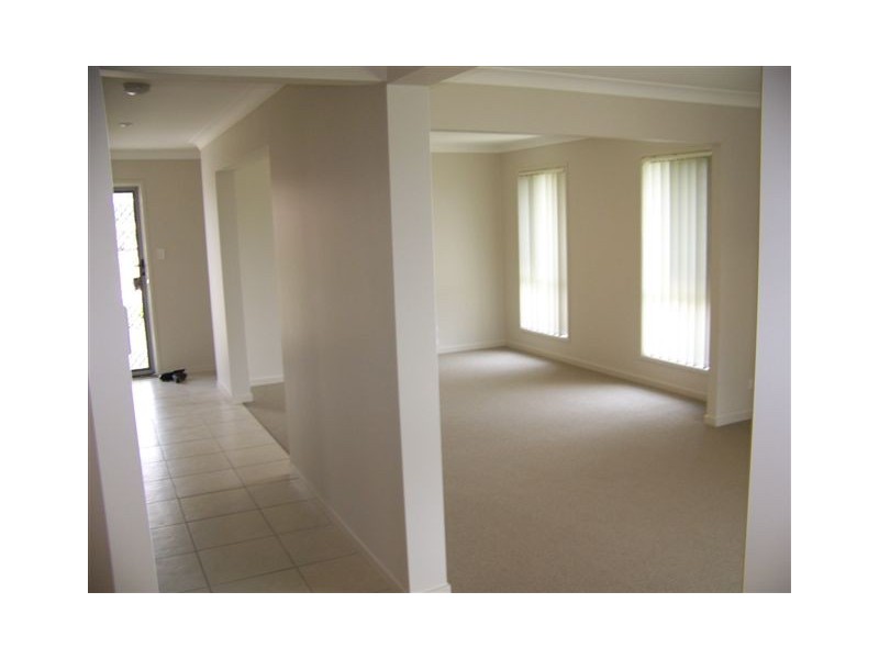 20  Jack Dr, Redbank Plains QLD 4301