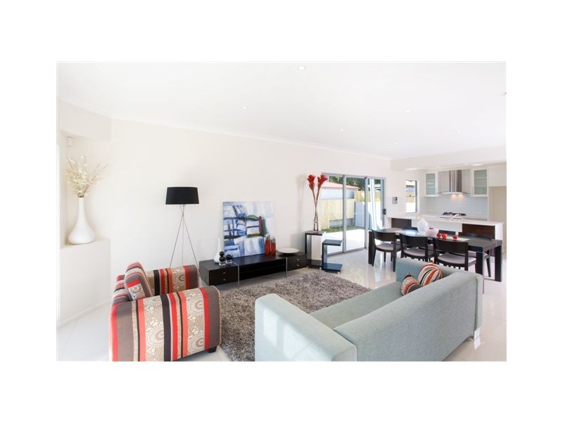 15 Orchard St, Hawthorne QLD 4171