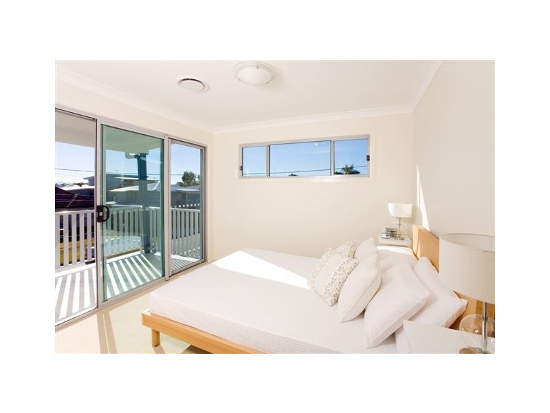 15 Orchard St, Hawthorne QLD 4171