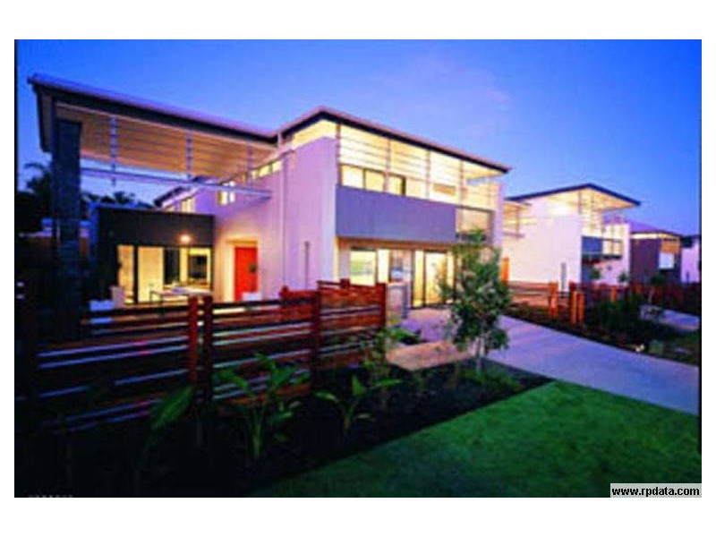 97 Stuart St, Bulimba QLD 4171