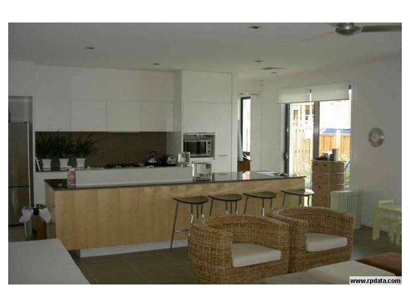 97 Stuart St, Bulimba QLD 4171