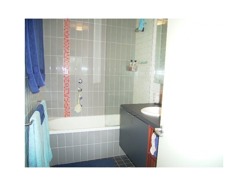 Level 3 30/18  Ferry Lane, Bulimba QLD 4171