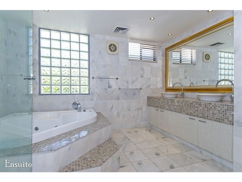 4768   The Parkway, Sanctuary Cove, Hope Island, Sanctuary Cove QLD 4212