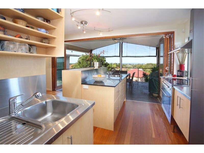 63 Wynnum North Road, Wynnum QLD 4178