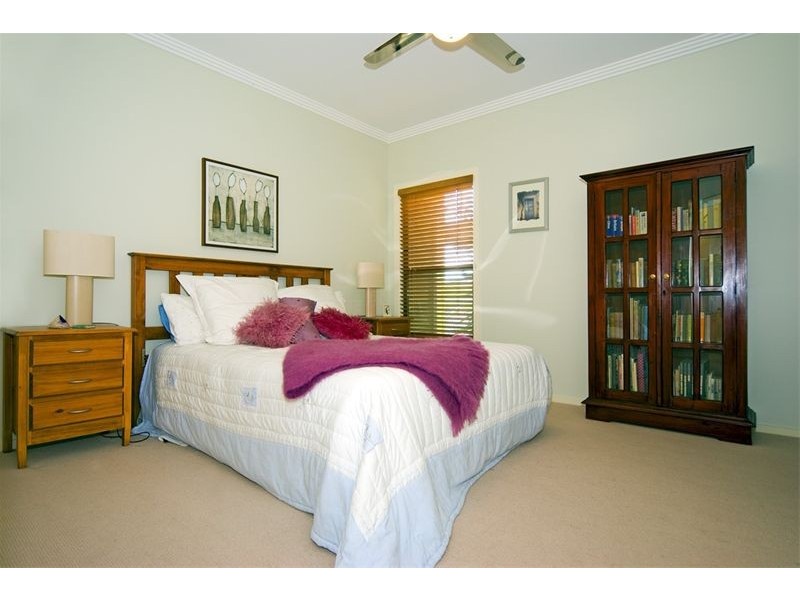 63 Wynnum North Road, Wynnum QLD 4178