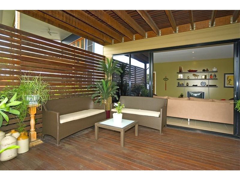 63 Wynnum North Road, Wynnum QLD 4178