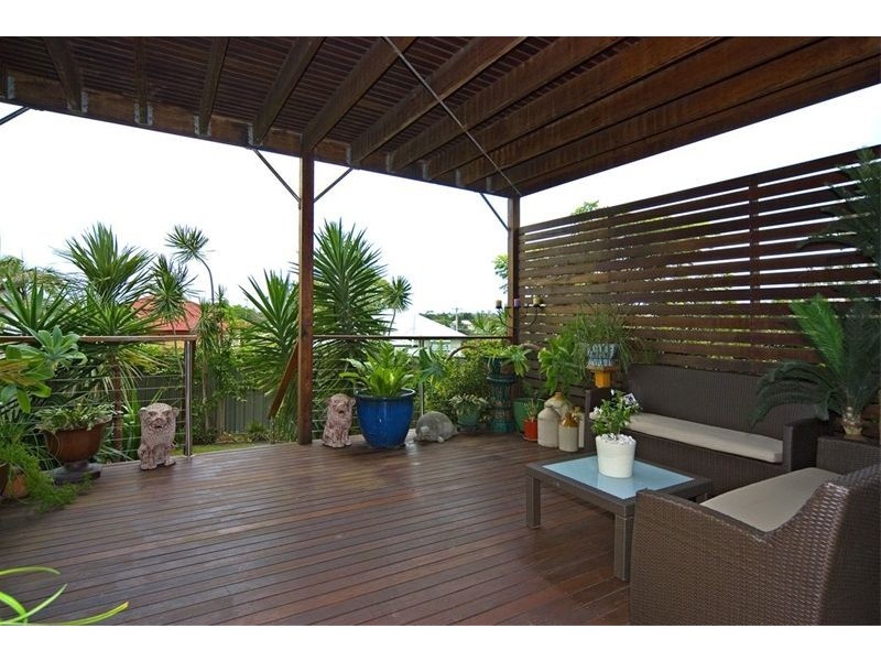 63 Wynnum North Road, Wynnum QLD 4178