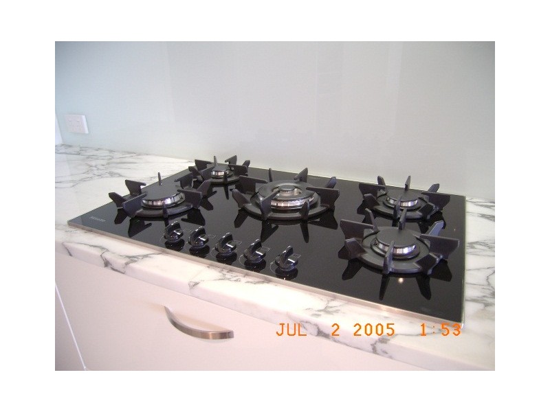 1  Oxford Street, Bulimba QLD 4171