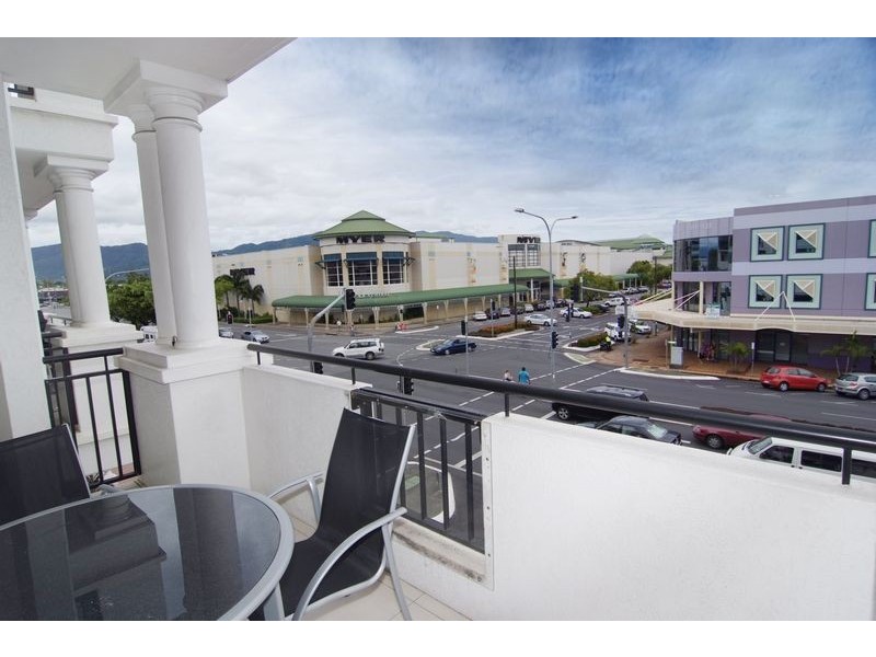 Level 2 APT. 8 / 77 Spence Street, Cairns QLD 4870