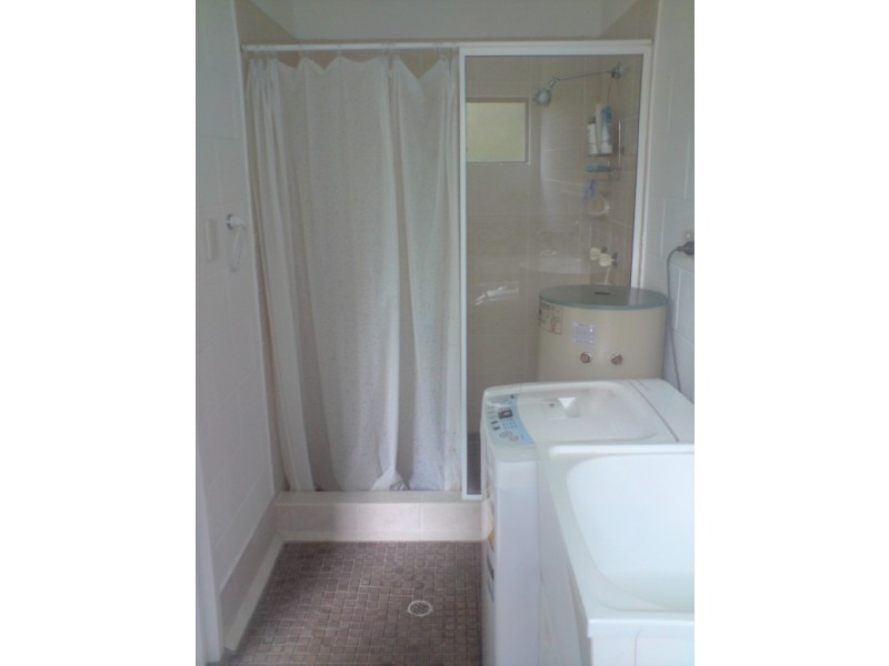 APT. 12 / 4 McPherson Close, Edge Hill QLD 4870